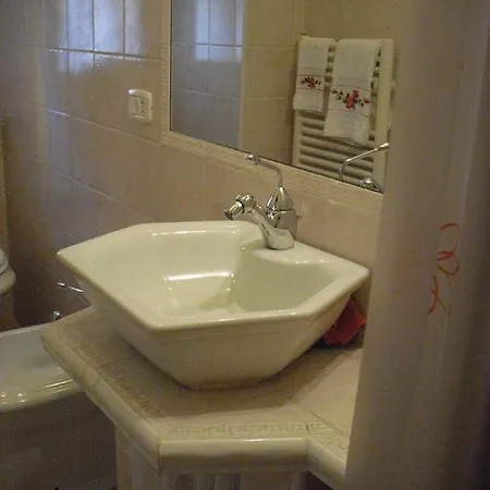 In Castelferretti/marken 22761 Apartament *